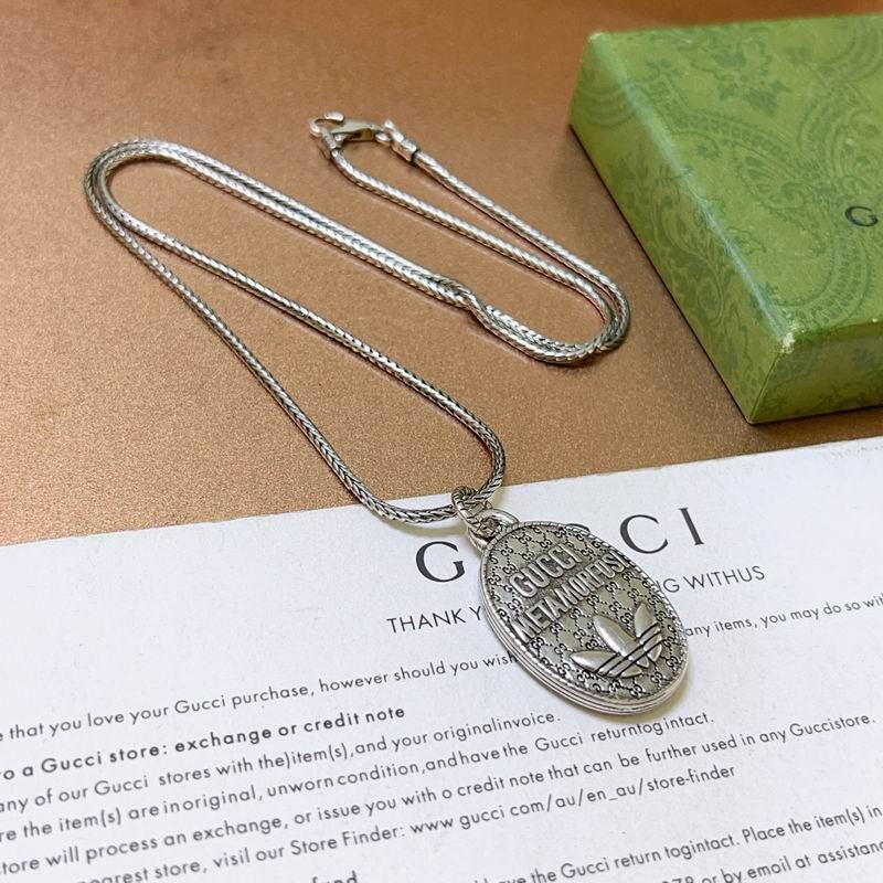 Gucci Necklace 09yxx04